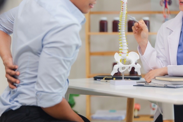 Is Chiropractic Treatment in Nashville Redefining the Future of Pain Relief?