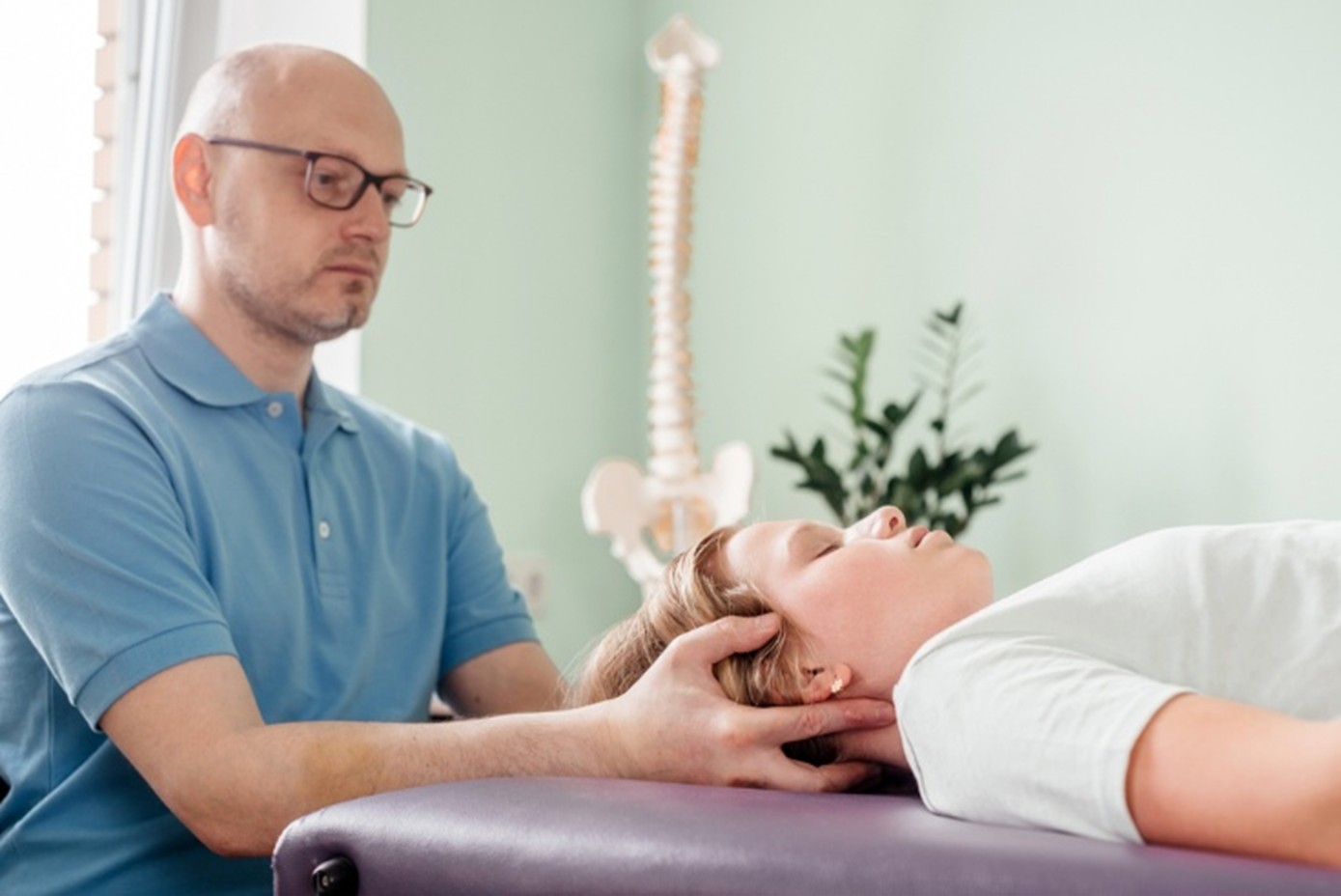 Think Beyond Relief When Working With a Chiropractor in Nashville